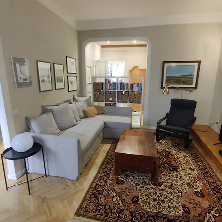 Estateguard Group - Prestige Center * Lucca